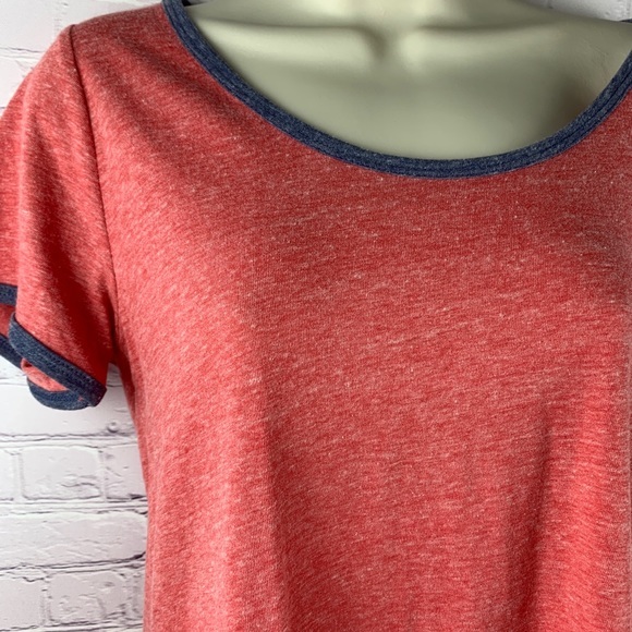 SOFT Red Classic T Blue ringer neck long cut comfy - Picture 2 of 8